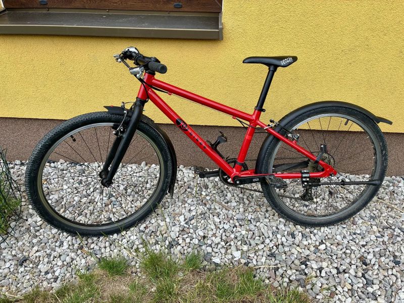 Dětské lehké kolo KUbikes 24 L Mtb - červené