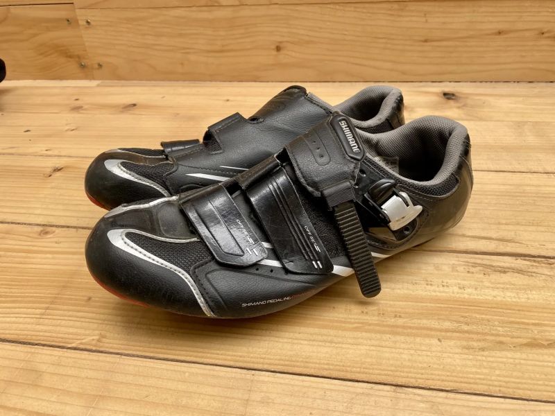 Silniční tretry Shimano SH-R088 vel. 47 
