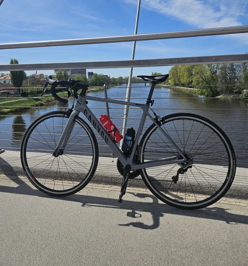 Canyon Ultimate CF SL 8