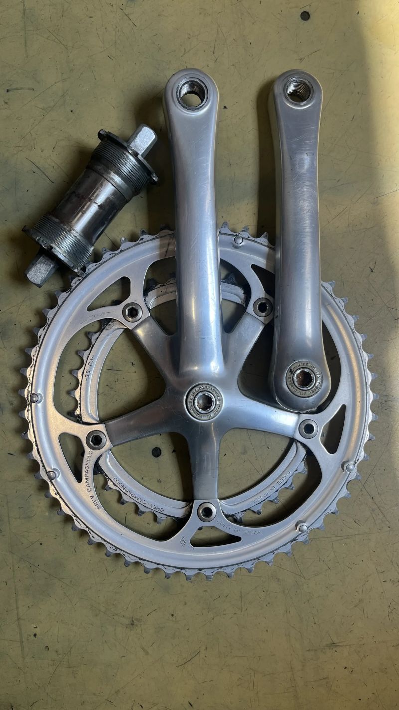 Prodám silniční kliky Campagnolo 