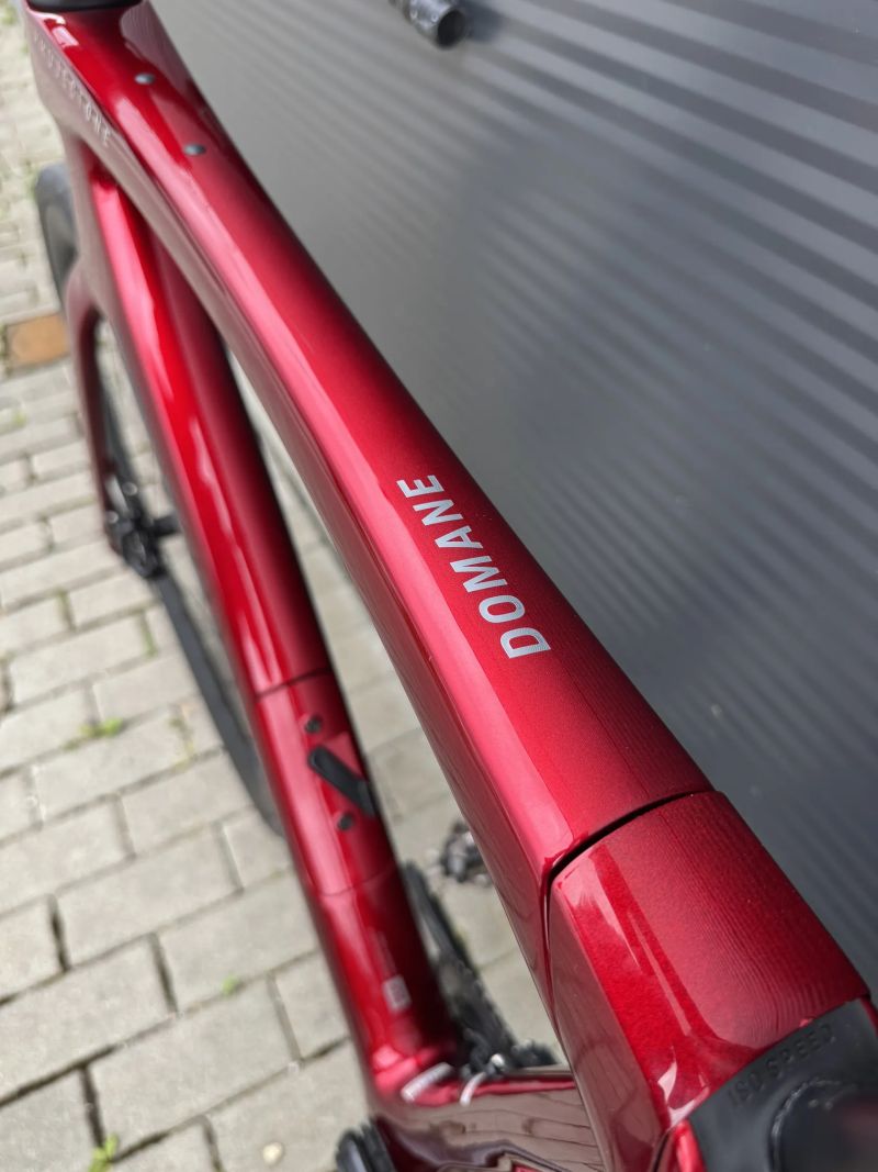 Trek Domane SLR 6 Gen 4 Project One