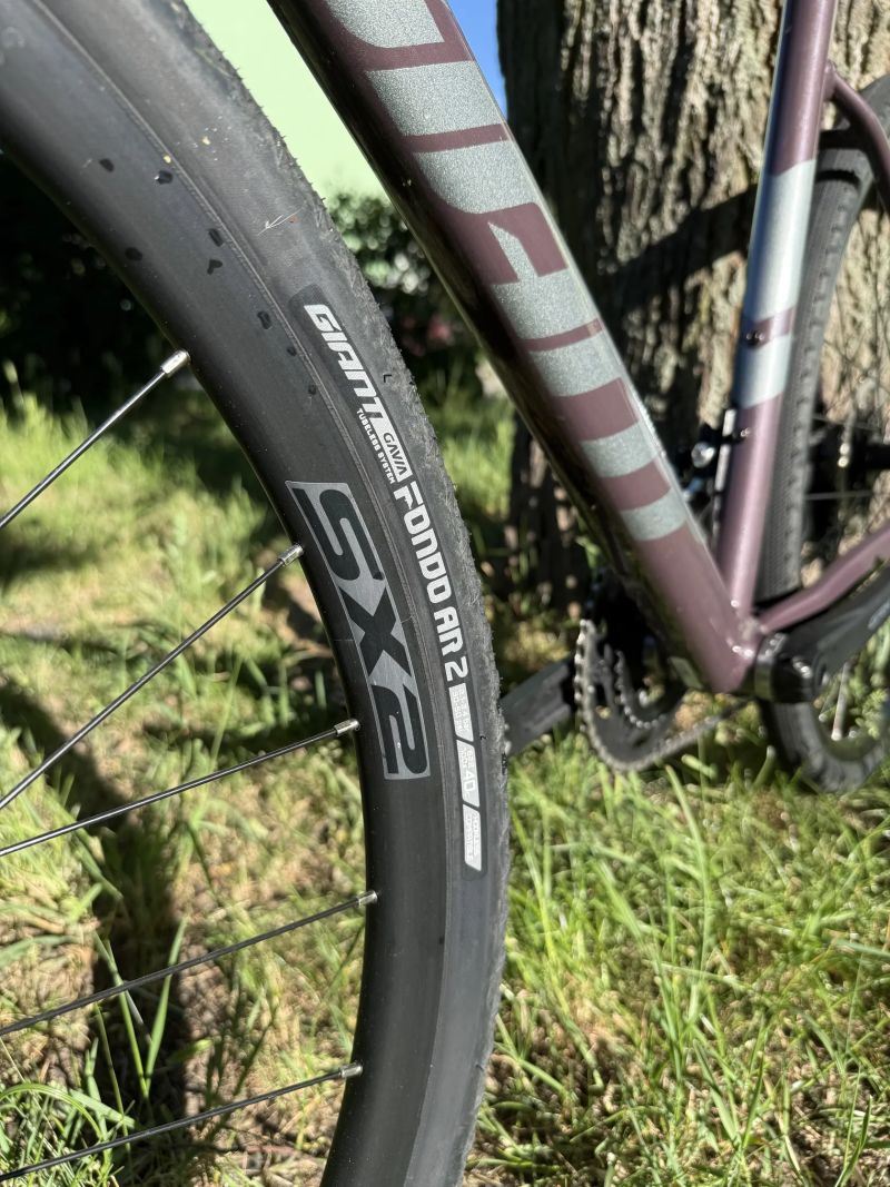 Giant FastRoad AR 3 2023 – GRX 2×10, XT/SLX, tubeless, 500 km