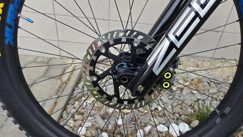 Dartmoor Hornet Pro