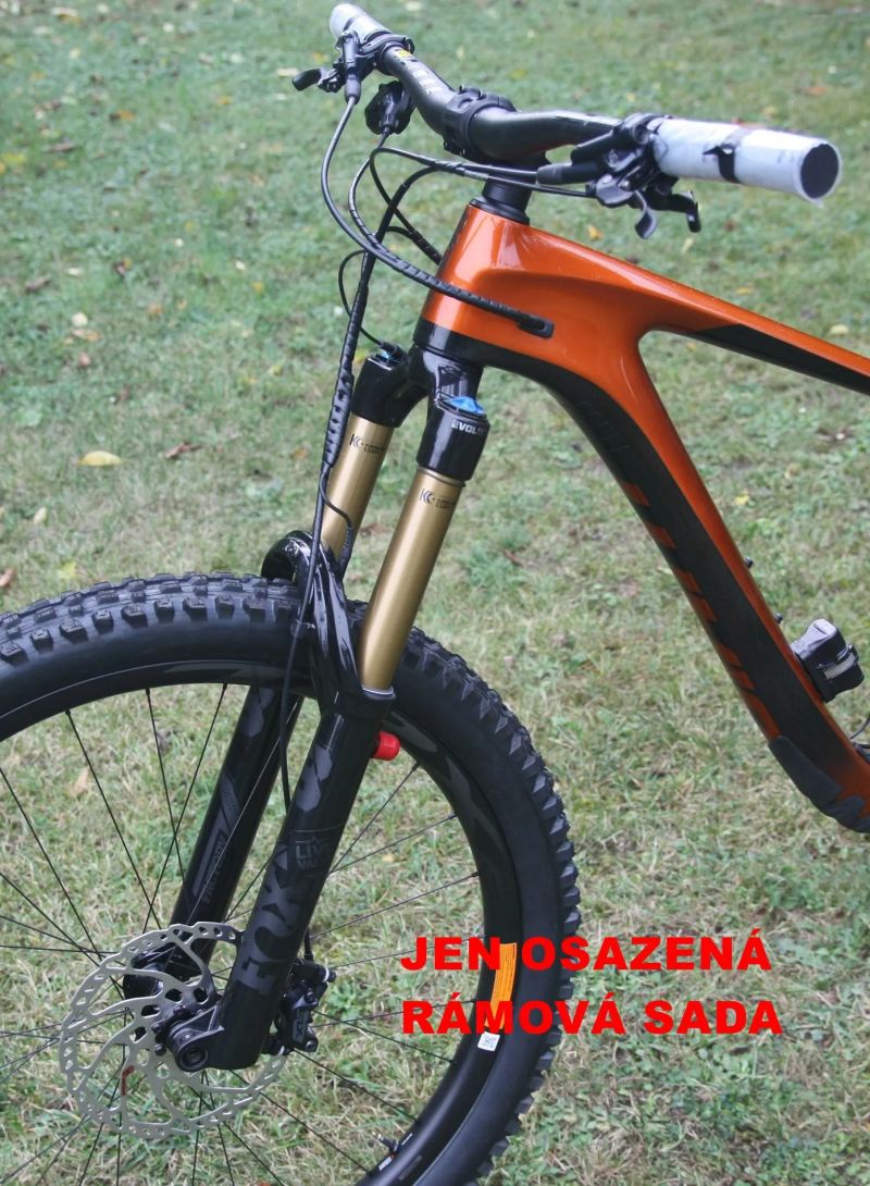 GIANT Reign Advanced Pro 29 1 – závodní enduro s karbonovým rámem – NOVÉ
