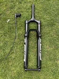 Prodám vidlici Rock Shox SID Select+ 120mm, 3P, Charger Race Day 2