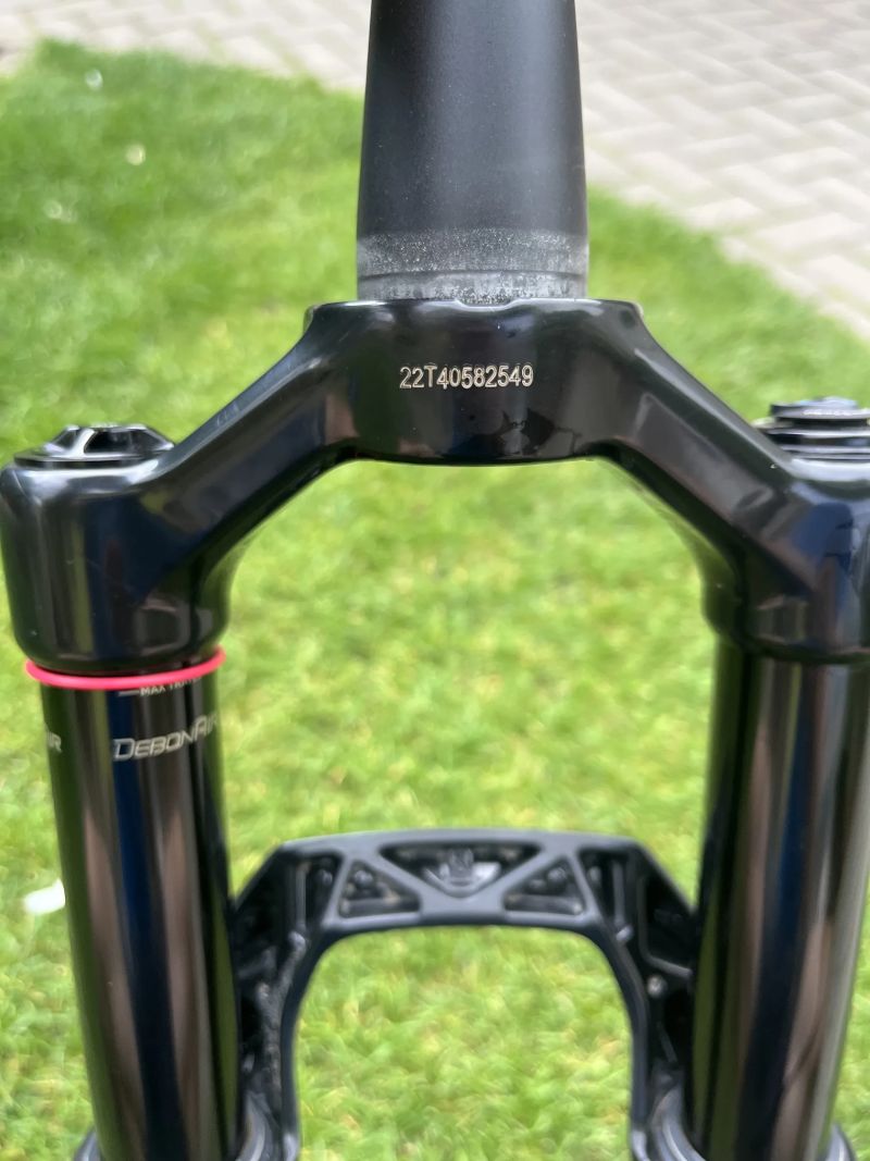 Prodám vidlici Rock Shox SID Select+ 120mm, 3P, Charger Race Day 2