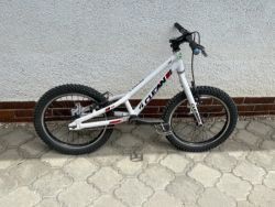 Trialové kolo Clean S1 18"