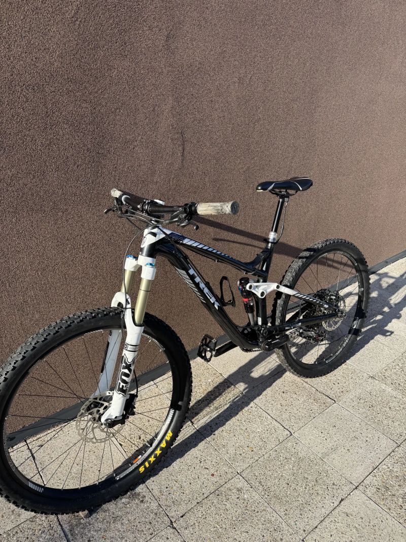 Trek Remedy 8