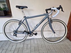 Gravel bike