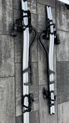Thule příčníky WingBar + 2x střešní nosič kol Thule