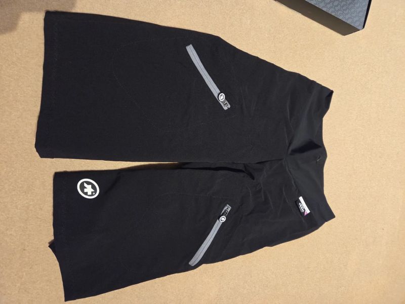 Kraťasy Assos Trail Women's Cargo