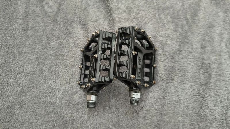 Kvalitní pedály 4x / BBB / HT Components / Xpedo