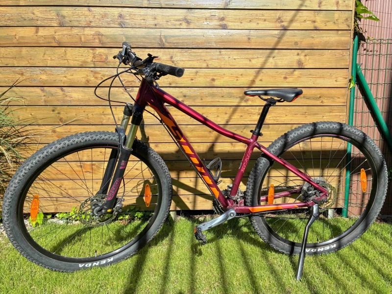 Scott Contessa Scale 40