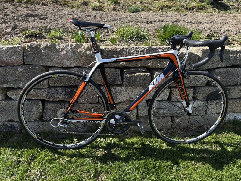 KTM Strada 6000