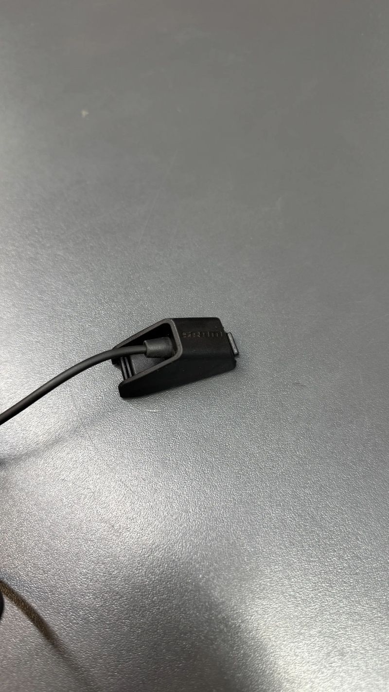 Napájecí kabel Sram AXS pro motory Bosch - 880 mm