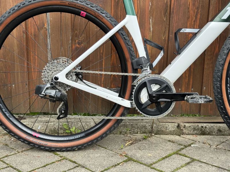 SLEVA - 3T Exploro RaceMax Rival AXS