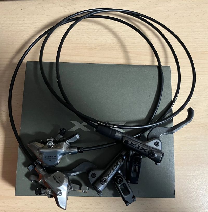 Nové set brzdy Shimano XTR přední + zadní BL-M9200 / SM-BH90 / BR-M9100