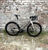 Merida Reacto 6000 2024 | závodní aero karbon | Shimano 105 Di2 | výborný stav