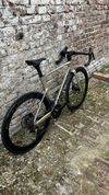 Merida Reacto 6000 2024 | závodní aero karbon | Shimano 105 Di2 | výborný stav