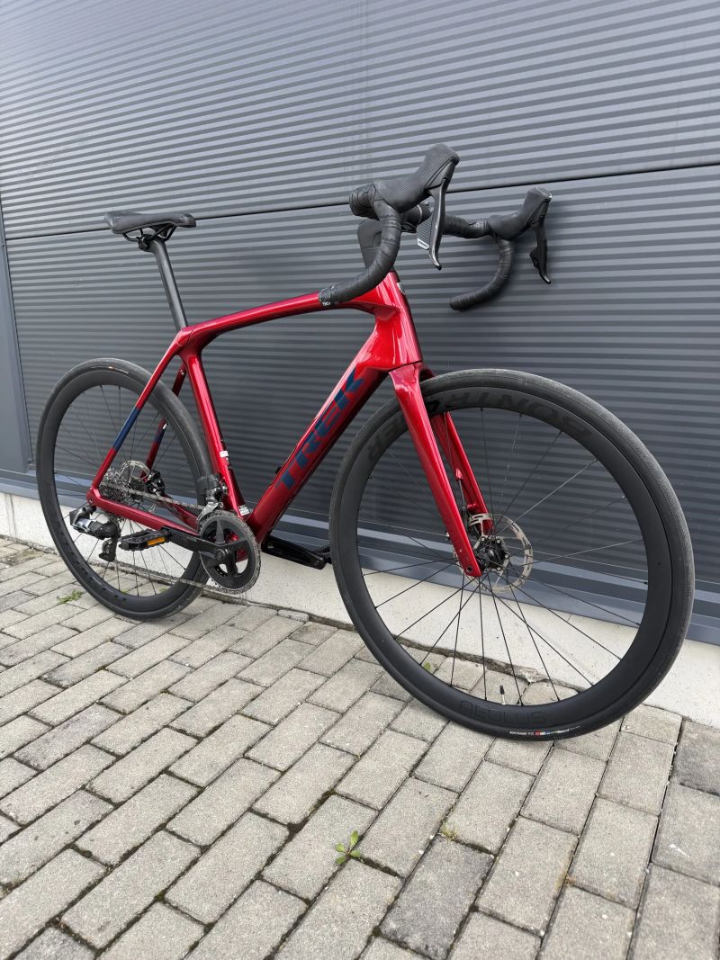 Trek Domane SLR 6 Gen 4 Project One