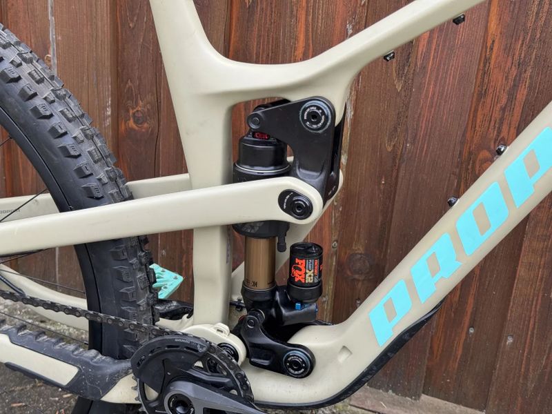 SLEVA - Propain Tyee CF6 X0 Transmission