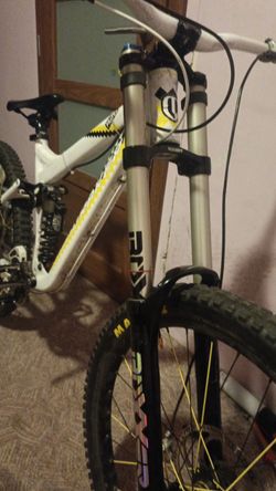 RockShox boxxer 2012 RC