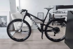 Trek Top Fuel 9.9 RSL / Emily Batty / XX1 / Sid ultimate SL / Darimo /10.2kg