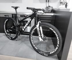 Trek Top Fuel 9.9 RSL / Emily Batty / sram XX1 / SID ultimate / Darimo /10.2kg