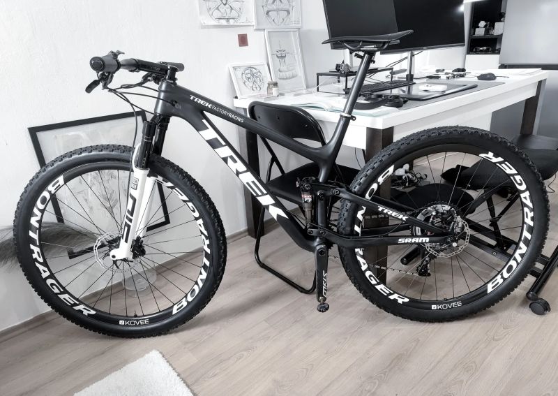 Trek Top Fuel 9.9 RSL / Emily Batty / sram XX1 / SID ultimate / Darimo /10.2kg