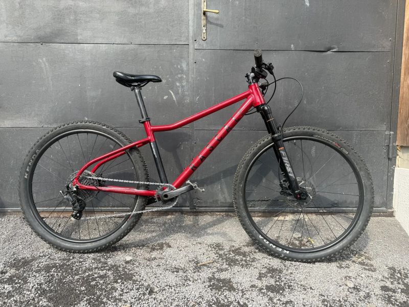 Trailová raketa Rascal Wild 26, rok výroby 2026