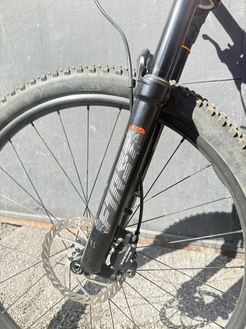 Trailová raketa Rascal Wild 26, rok výroby 2026