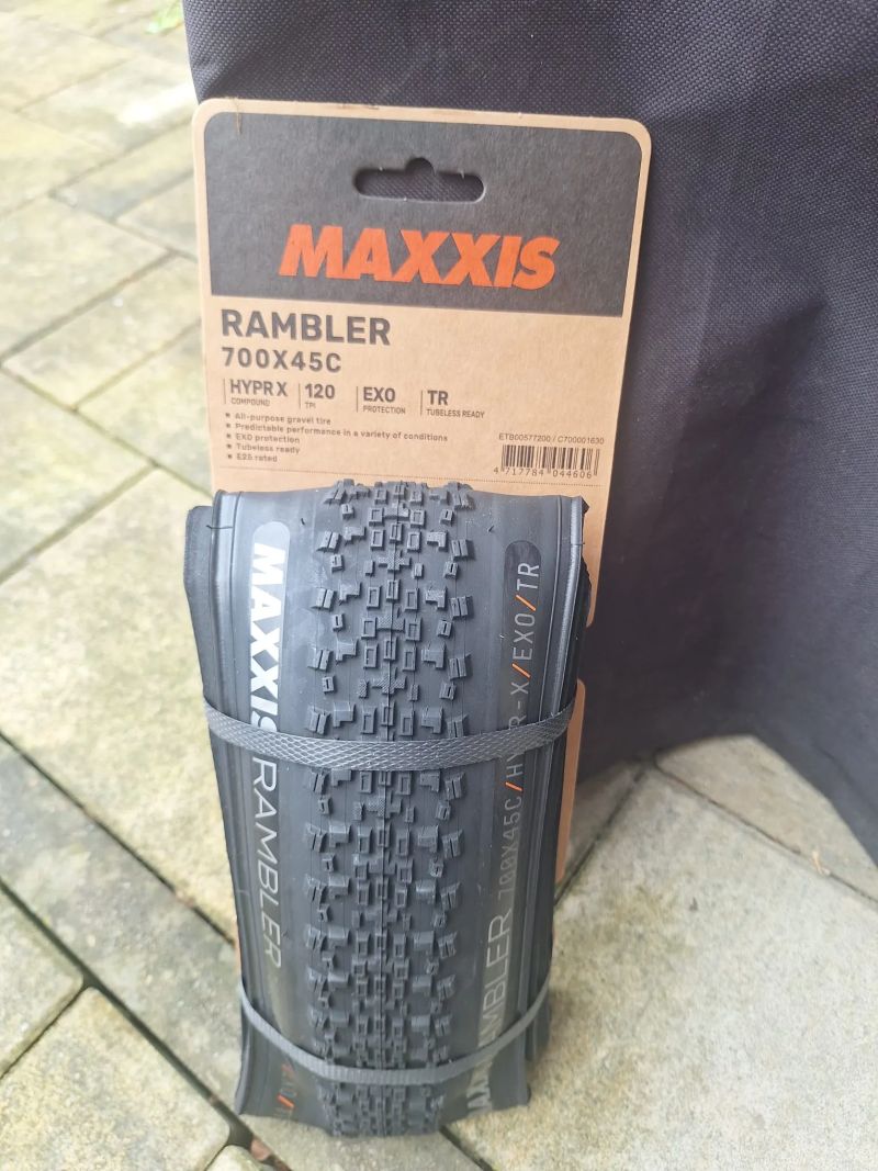Gravelový plášť Maxxis Rambler HYPR-X 700x45C