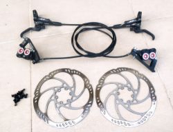 Shimano XT 4 písty 