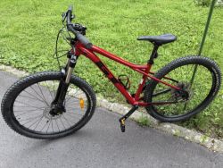 GT Avalanche vel. S - Perfektní stav