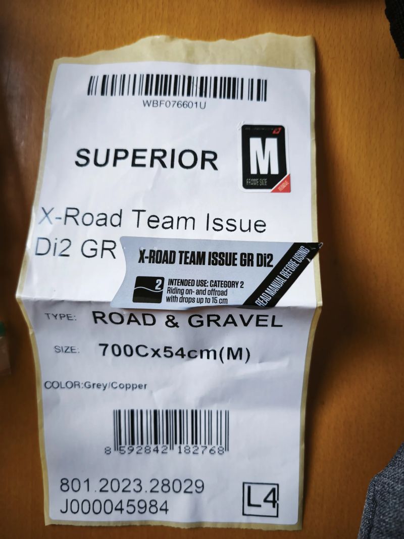 Superior x road team issue - El. řazení 