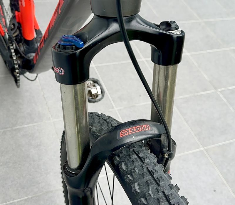 Celoodpružené horské kolo Kellys Tyke 10 29” , L (19)