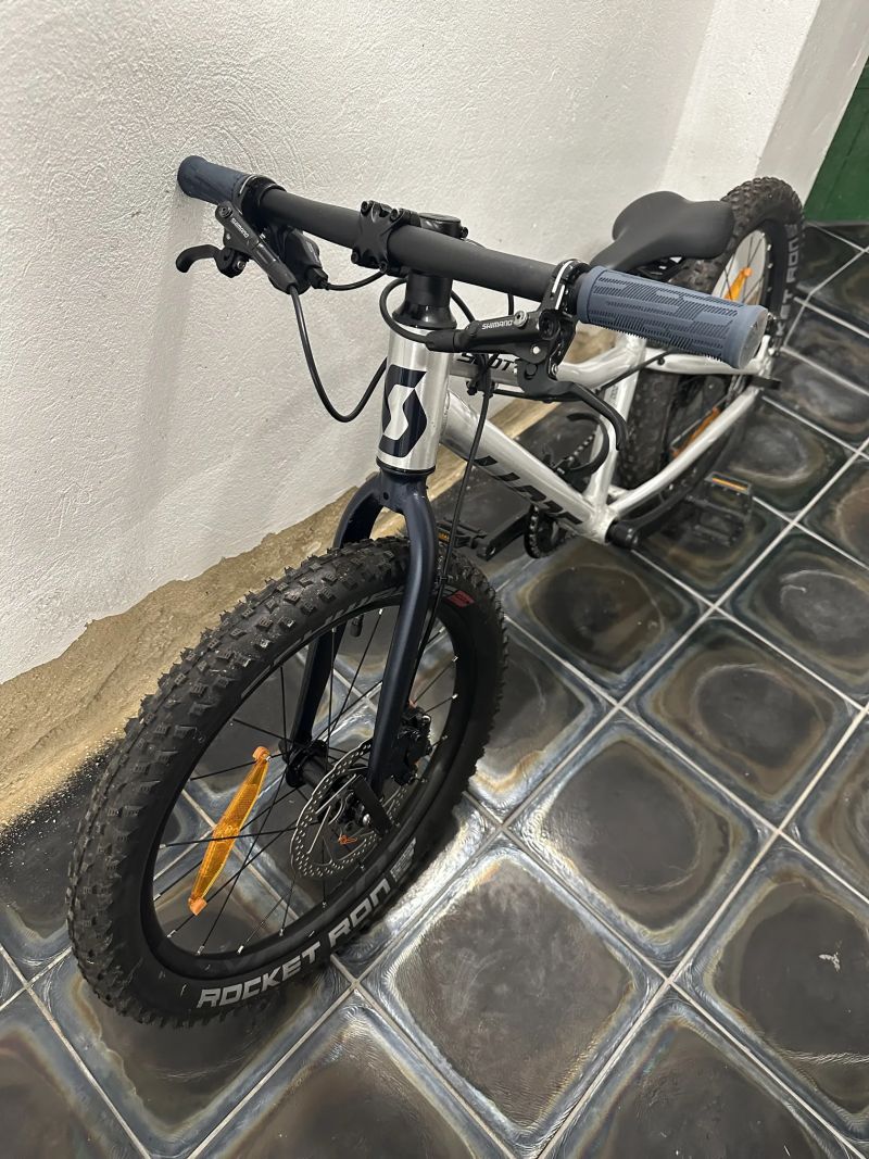 Scott Scale RC200