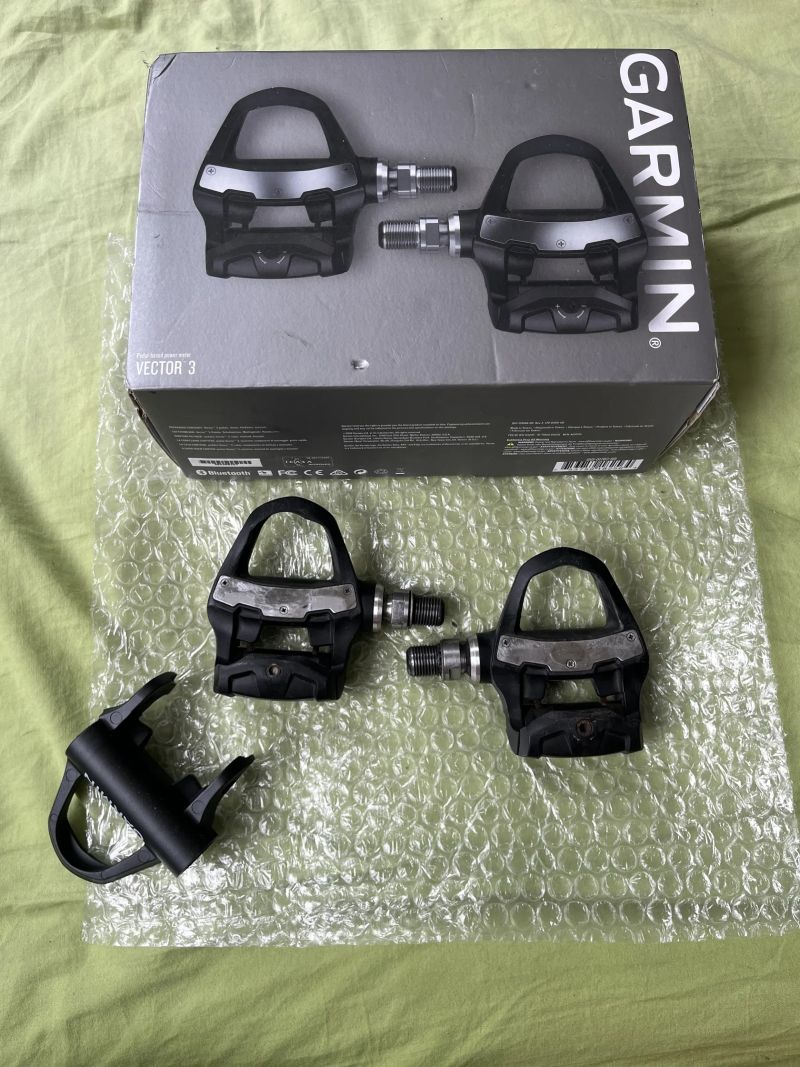 Watt pedaly Garmin Vector 3 duo