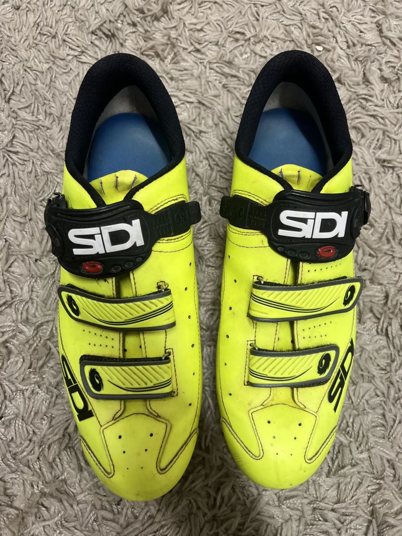 Sidi velikost 48