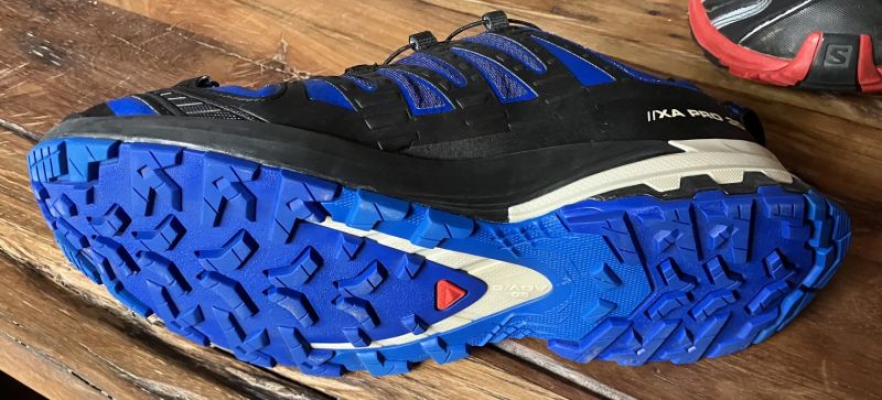 SALOMON XA PRO 3D V9 GTX