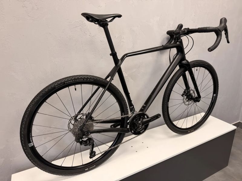 Gravel Rondo Ruut CF2