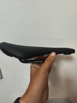 Selle Royal Groove 140mm 