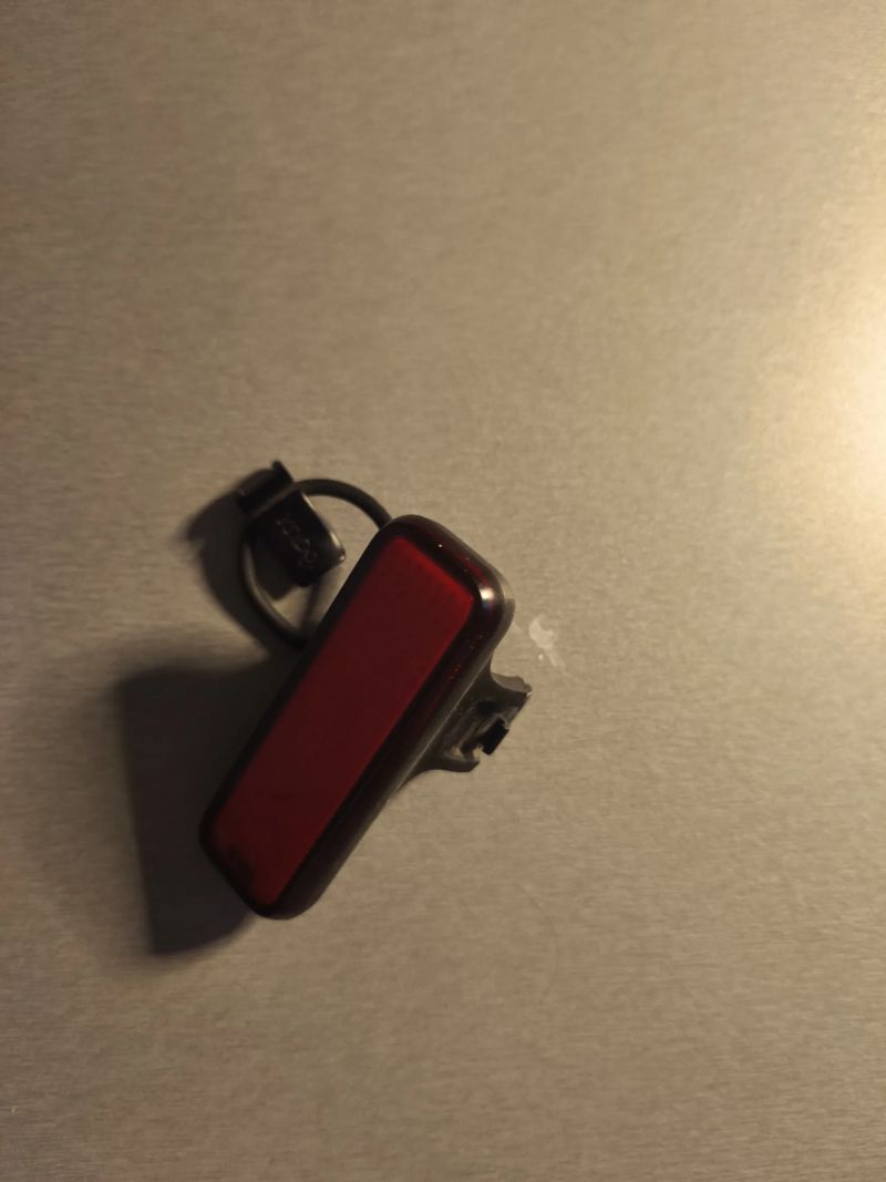 Knog Blinder V Bolt