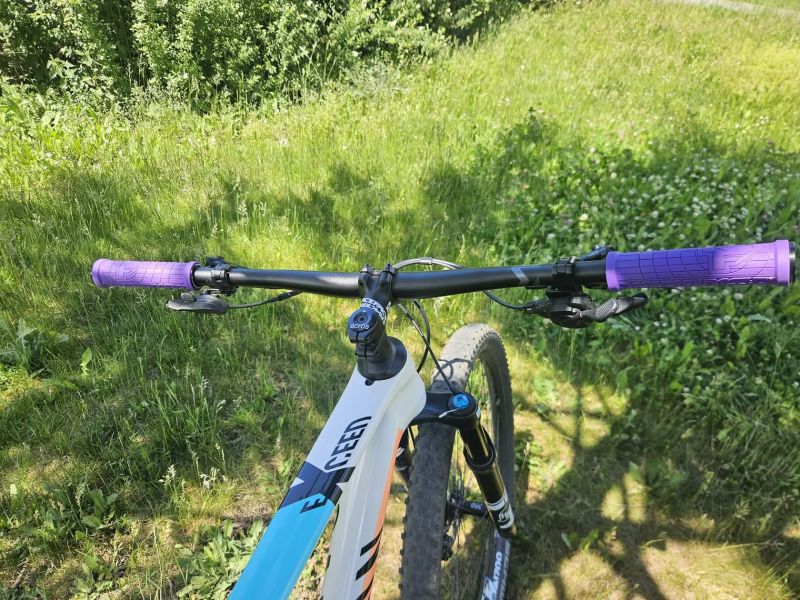 Canyon Exceed cf6