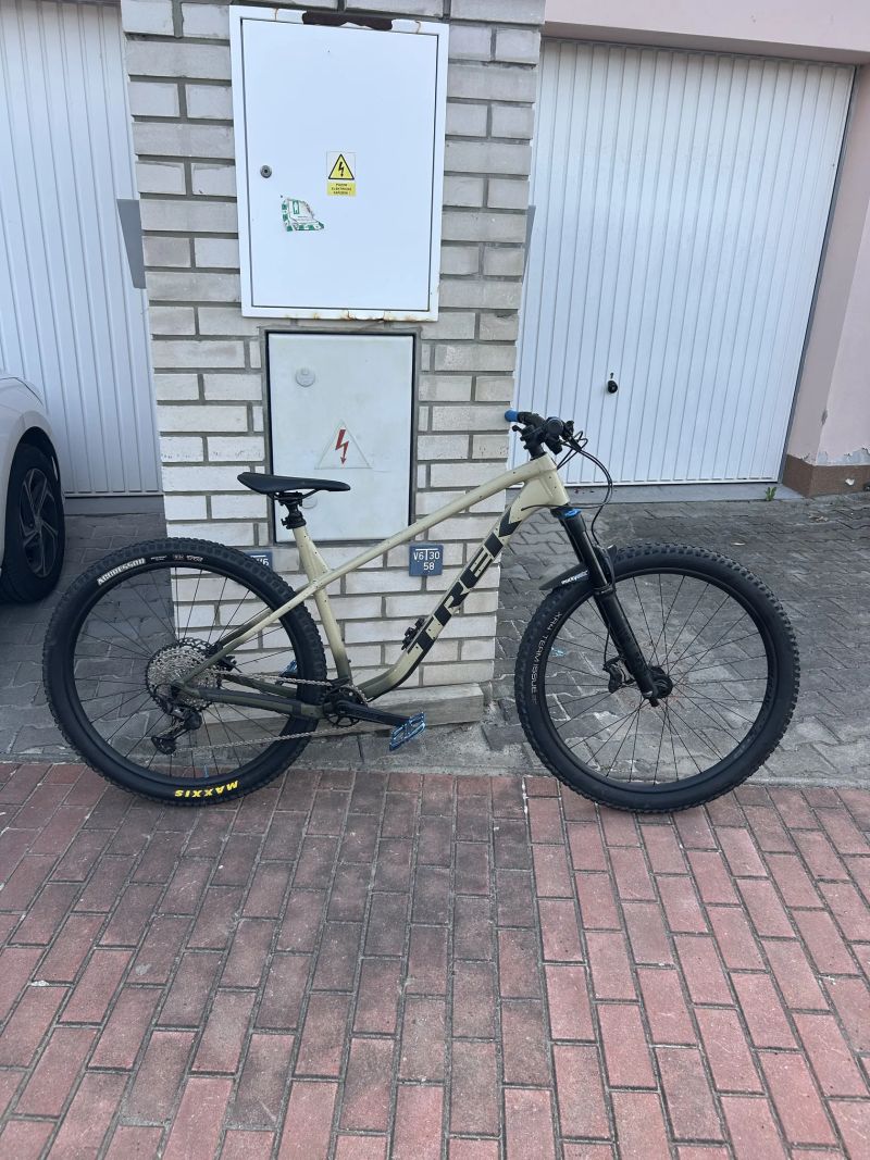 Trek Roscoe 9