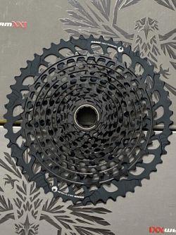 KAZETA SRAM XG1295 EAGLE 10-52 krátce jetá