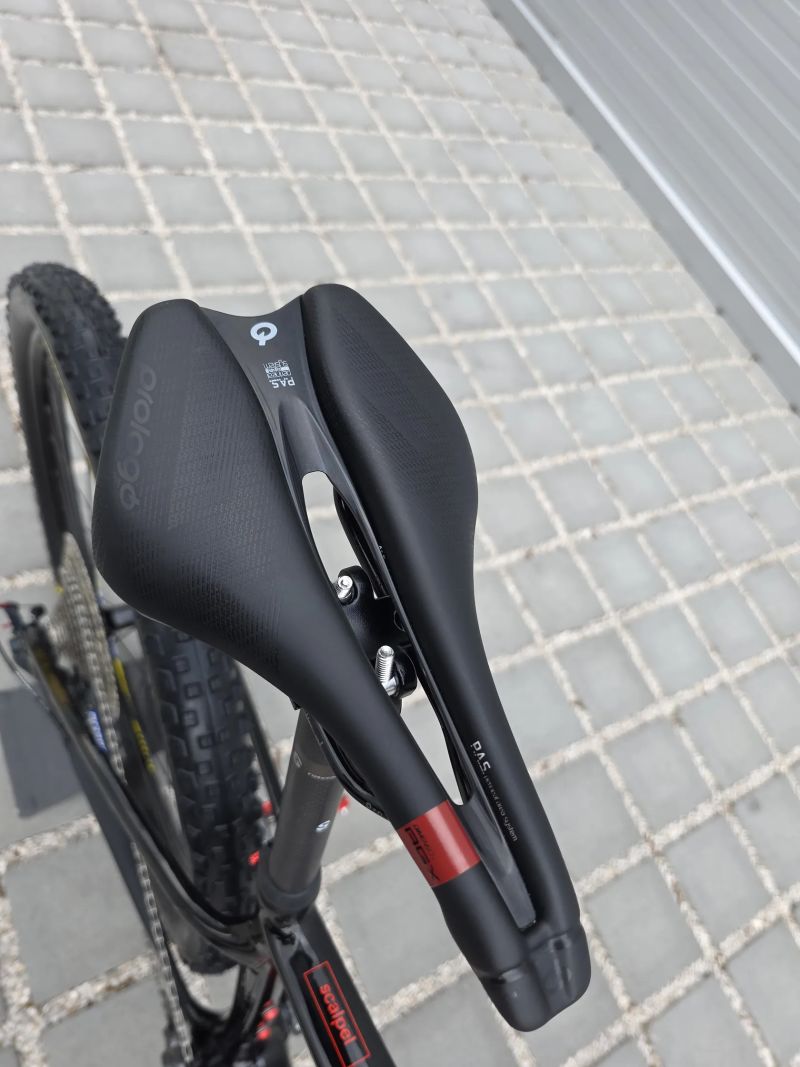 Cannondale Scalpel HT Carbon 4 2022 29" - velikost M