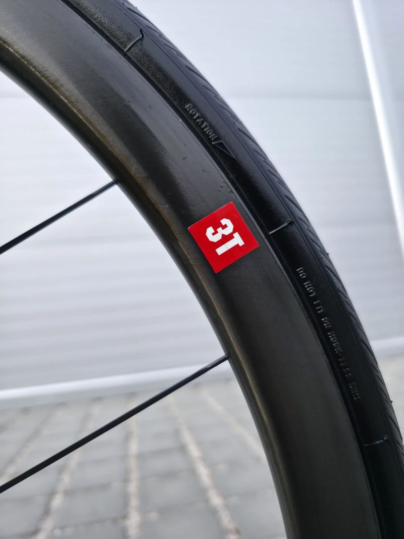 Silniční kolo Trek Émonda SLR7 Carbon AXS eTap 2022 – velikost 54cm (M)