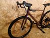 Gravel kolo NUROAD SLX 2026 molotov´n´black, velikost rámu M