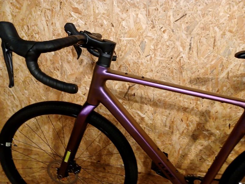 Gravel kolo NUROAD SLX 2026 molotov´n´black, velikost rámu M